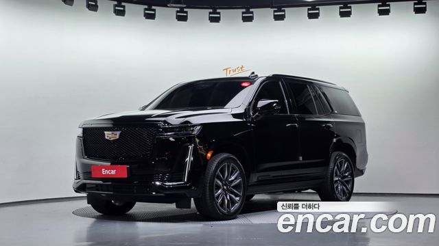 Cadillac Escalade 6.2 Sports Platinum — пробег 14 368 км — фото 1 из 5
