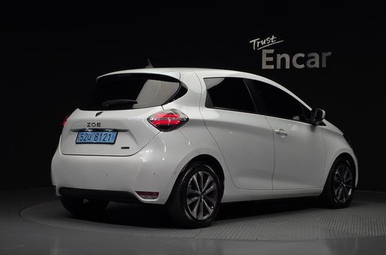 Renault (Samsung) Zoe Intens Eco — пробег 90 063 км — фото 2 из 5