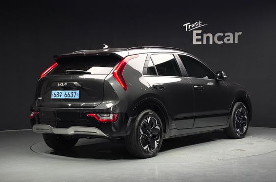 Kia Niro Earth — пробег 60 330 км — фото 2 из 5