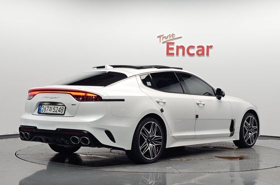 Kia Stinger 3.3 GT AWD — пробег 55 235 км — фото 2 из 5