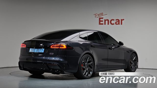 Tesla Model S из Кореи Encar