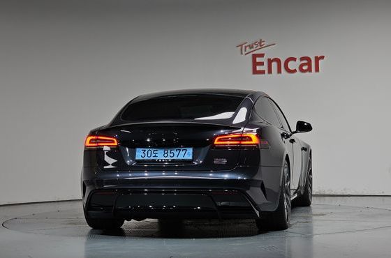 Tesla Model S Plaid — пробег 15 302 км — фото 4 из 5
