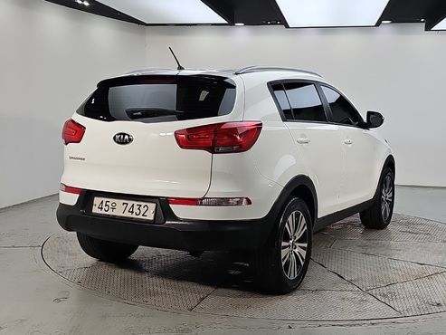 Kia Sportage Diesel 2WD Trendy — пробег 207 832 км — фото 4 из 5