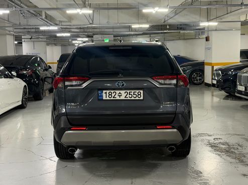 Toyota RAV4 2.5 4WD Hybrid — пробег 54 700 км — фото 5 из 5