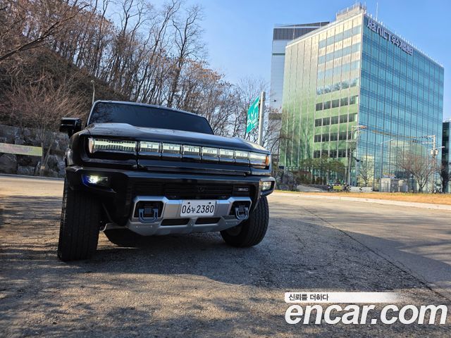 GMC Hummer EV e4WD — пробег 4 500 км — фото 4 из 5