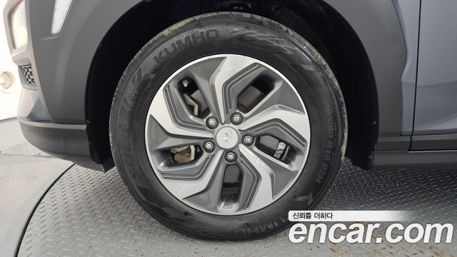 Hyundai Kona из Кореи Encar
