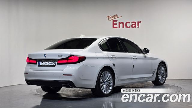 BMW 5-Series из Кореи Encar