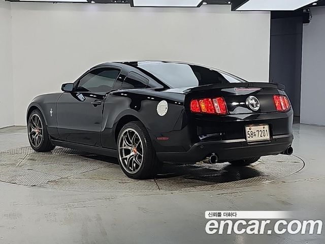 Ford Mustang Coupe — пробег 108 352 км — фото 3 из 5