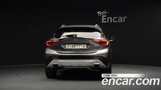 Infiniti QX30 2.0 Proassist AWD — пробег 76 583 км — фото 4 из 5
