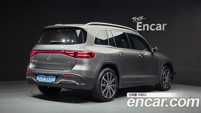 Mercedes-Benz EQB из Кореи Encar