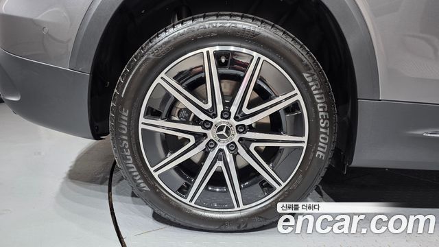Mercedes-Benz EQB из Кореи Encar