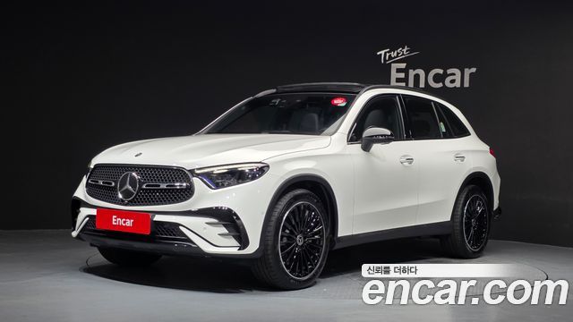 Mercedes-Benz GLC-Class GLC300 4MATIC AMG Line — пробег 1 158 км — фото 1 из 5