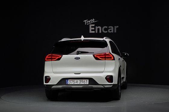 Kia Niro 1.6 HEV Prestige — пробег 93 257 км — фото 4 из 5