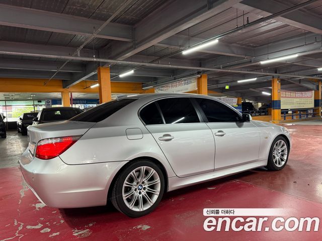 BMW 5-Series 528i Sedan SE — пробег 133 000 км — фото 4 из 5