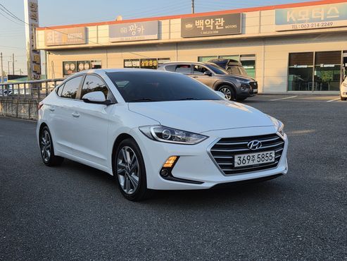 Hyundai AVANTE 1.6 GDI Value Plus — пробег 193 781 км — фото 2 из 5