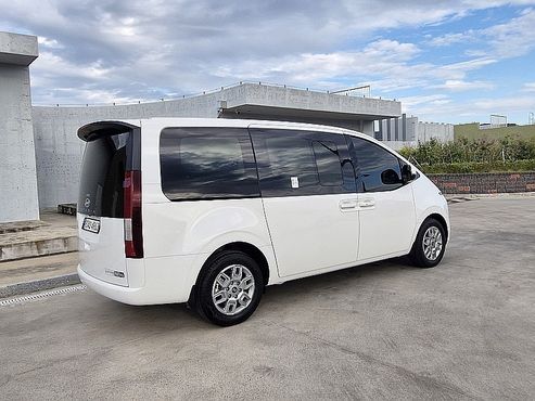 Hyundai Staria Cargo 5-Seater Modern — пробег 49 823 км — фото 4 из 5