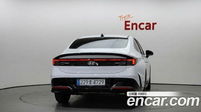Hyundai Sonata Premium — пробег 7 882 км — фото 4 из 5