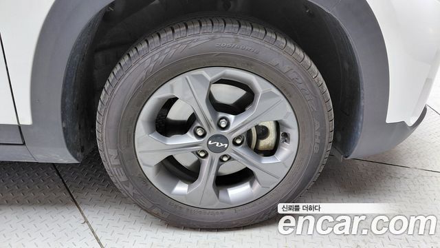 Kia Seltos из Кореи Encar
