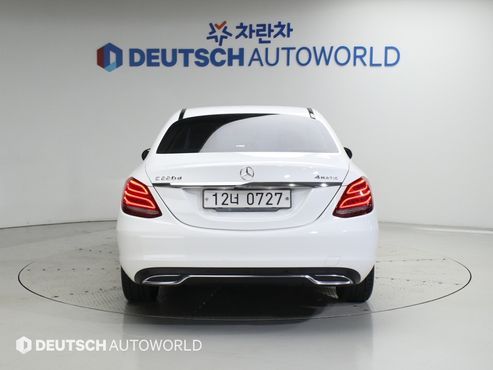 Mercedes-Benz C-Class C220 d Avantgarde — пробег 113 200 км — фото 4 из 5