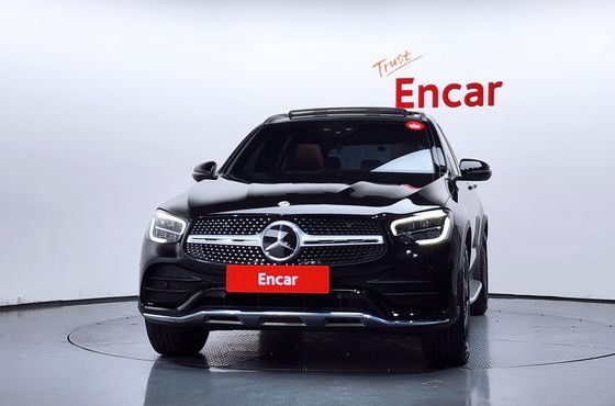 Mercedes-Benz GLC-Class GLC300 4MATIC — пробег 82 814 км — фото 3 из 5