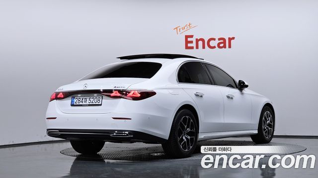 Mercedes-Benz E-Class из Кореи Encar