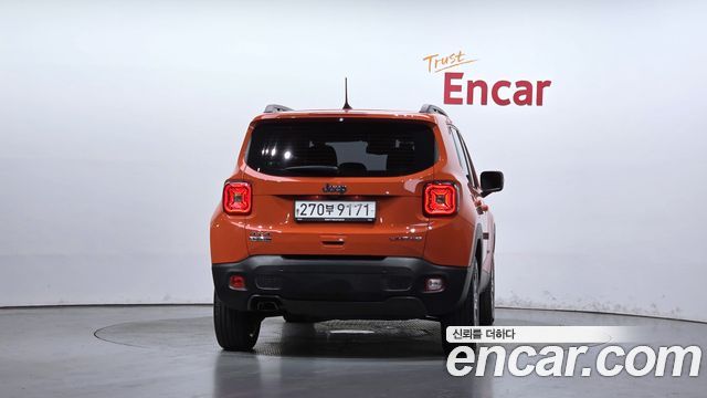 Jeep Renegade 2.0 Diesel Limited High AWD — пробег 83 634 км — фото 4 из 5