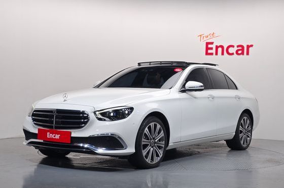 Mercedes-Benz E-Class E450 4MATIC Exclusive — пробег 84 558 км — фото 1 из 5