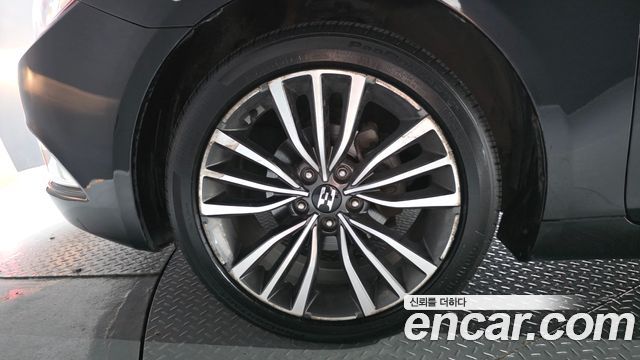 Hyundai Sonata LPI Premium — пробег 165 863 км — фото 5 из 5