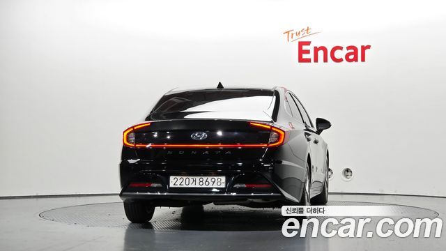 Hyundai Sonata 2.0 Premium Plus — пробег 22 051 км — фото 4 из 5