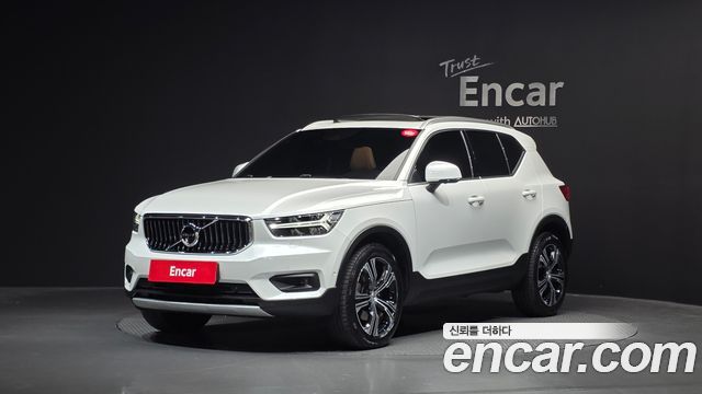 Volvo XC40 B4 Inscription — пробег 13 467 км — фото 1 из 5