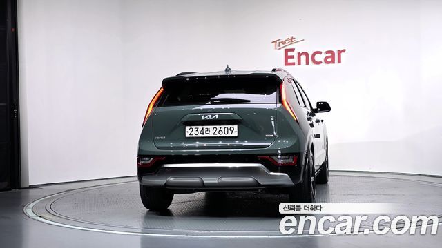 Kia Niro Signature — пробег 30 045 км — фото 4 из 5