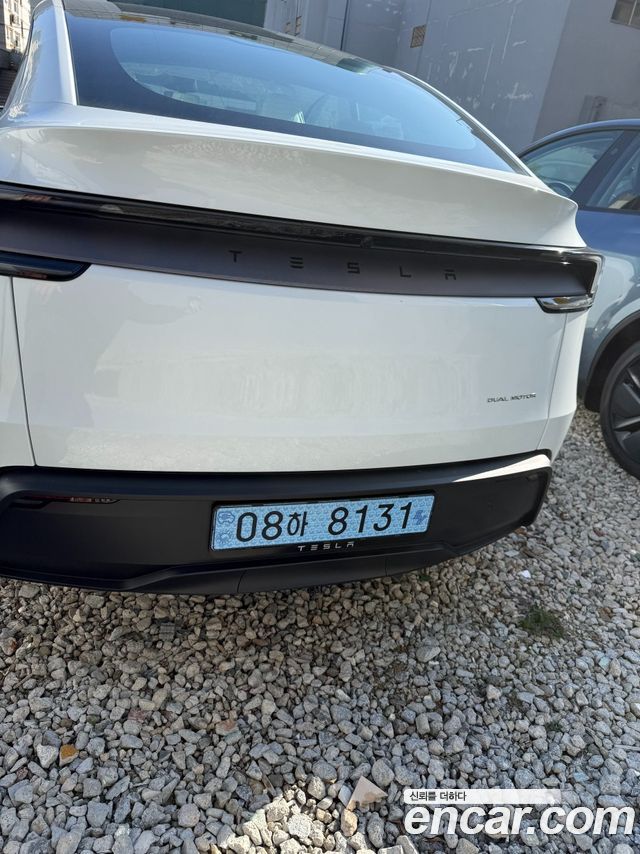 Tesla Model Y Long Range AWD — пробег 19 729 км — фото 4 из 5