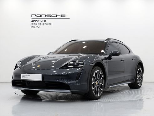 Porsche Taycan 4S Cross Turismo — пробег 30 350 км — фото 1 из 5