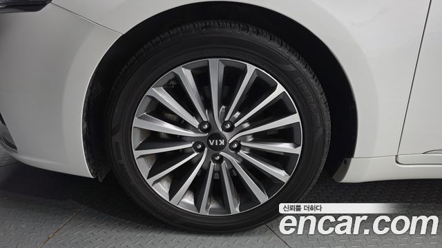 Kia K7 из Кореи Encar