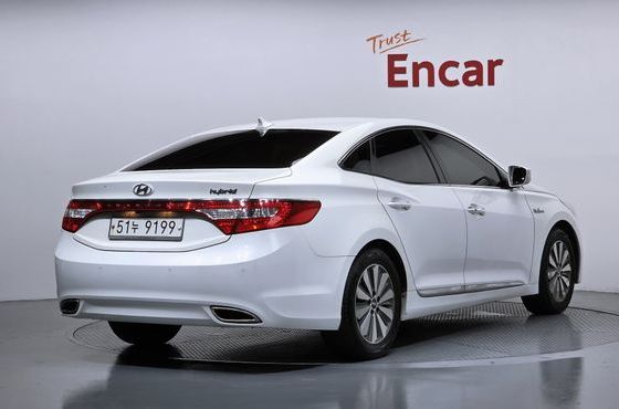Hyundai Grandeur Premium — пробег 143 486 км — фото 2 из 5
