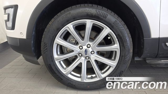 Ford Explorer 3.5 Limited 4WD 5th — пробег 95 215 км — фото 5 из 5