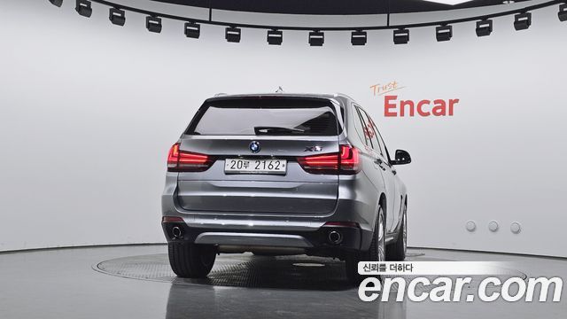 BMW X5 xDrive 30d — пробег 64 473 км — фото 4 из 5