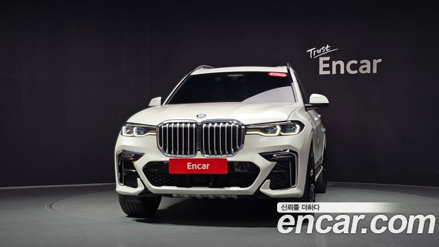 BMW X7 xDrive 40i M Sport 6STR — пробег 55 911 км — фото 3 из 5