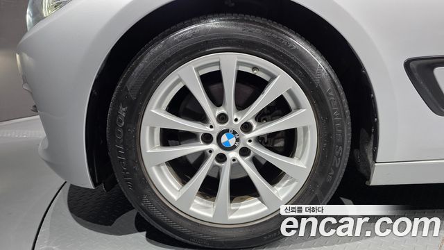 BMW Gran Turismo GT 320d — пробег 70 491 км — фото 5 из 5