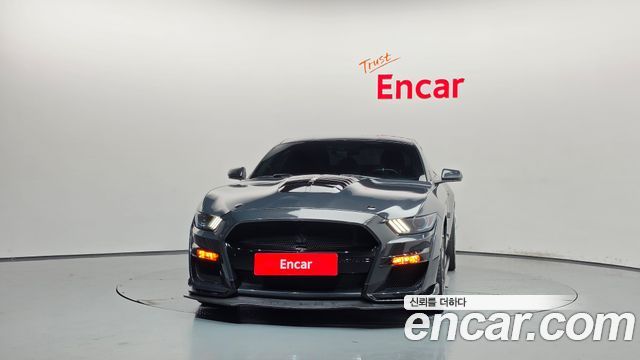 Ford Mustang GT Coupe — пробег 138 293 км — фото 3 из 5