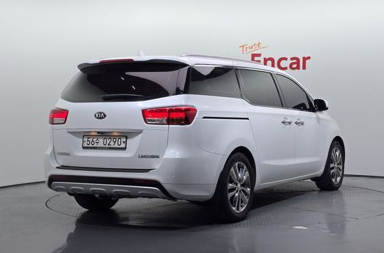 Kia Carnival 7-seater Limousine President — пробег 150 725 км — фото 2 из 5