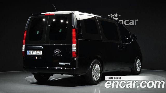 Hyundai Staria из Кореи Encar