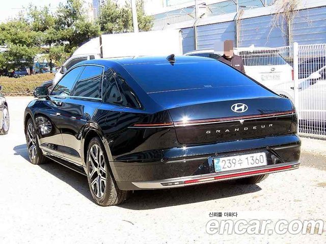 Hyundai Grandeur из Кореи Encar