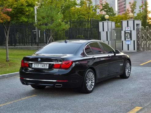 BMW 7-Series 740d xDrive — пробег 135 000 км — фото 4 из 5