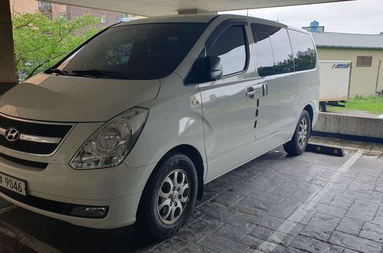 Hyundai Starex 12-Seater Wagon CVX Luxury — пробег 145 000 км — фото 1 из 5