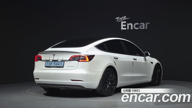 Tesla Model 3 Long Range AWD — пробег 90 598 км — фото 2 из 5