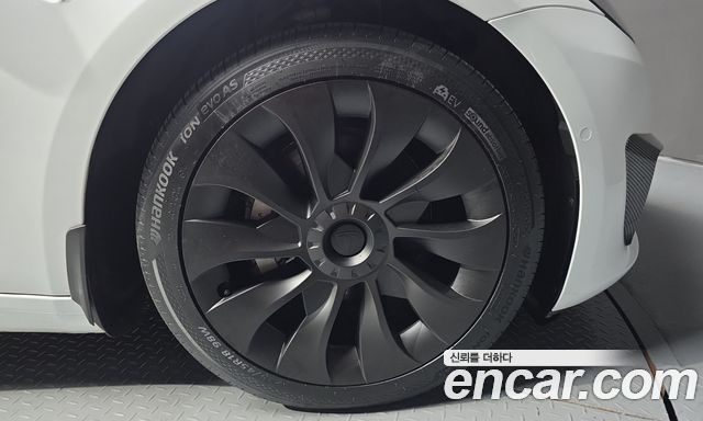 Tesla Model 3 Long Range AWD — пробег 90 598 км — фото 5 из 5