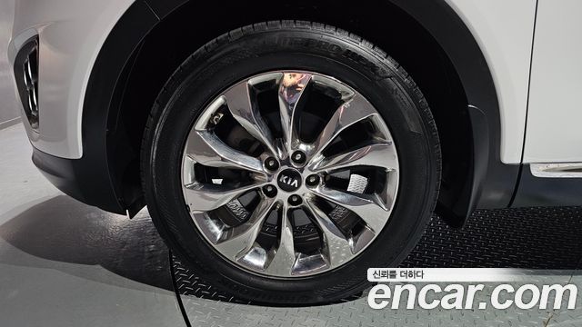 Kia Sorento из Кореи Encar