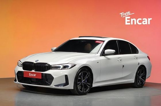 BMW 3-Series 320i M Sport — пробег 8 209 км — фото 1 из 5