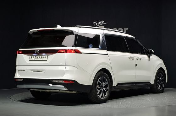 Kia Carnival Diesel 9-Seater Noblesse — пробег 155 758 км — фото 2 из 5